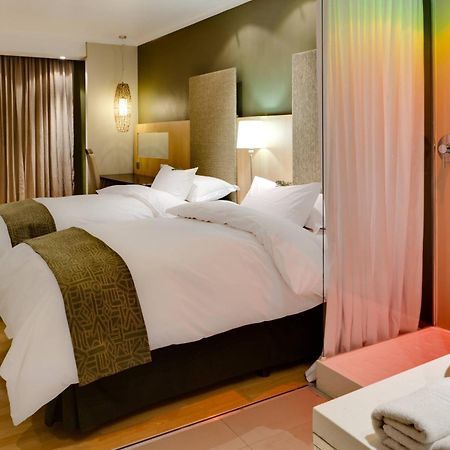 Protea Hotel By Marriott Bloemfontein Willow Lake Extérieur photo